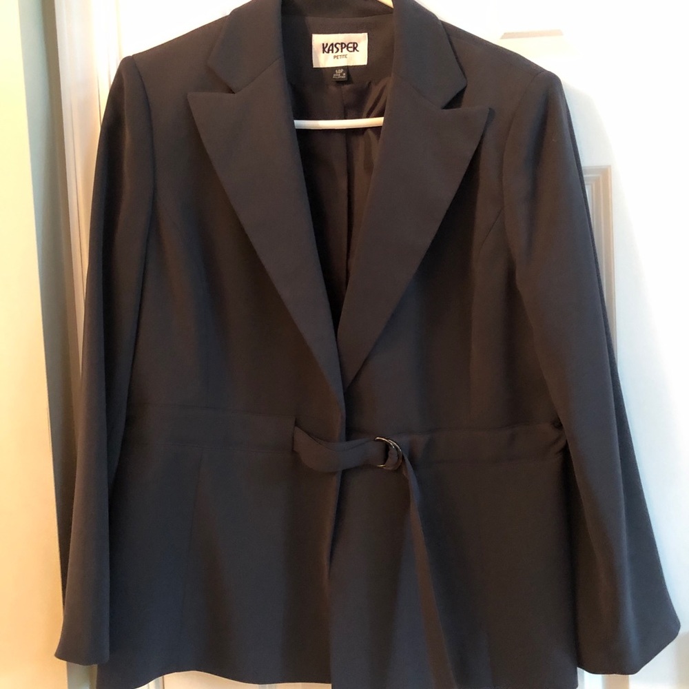 Navy blue women’s blazer